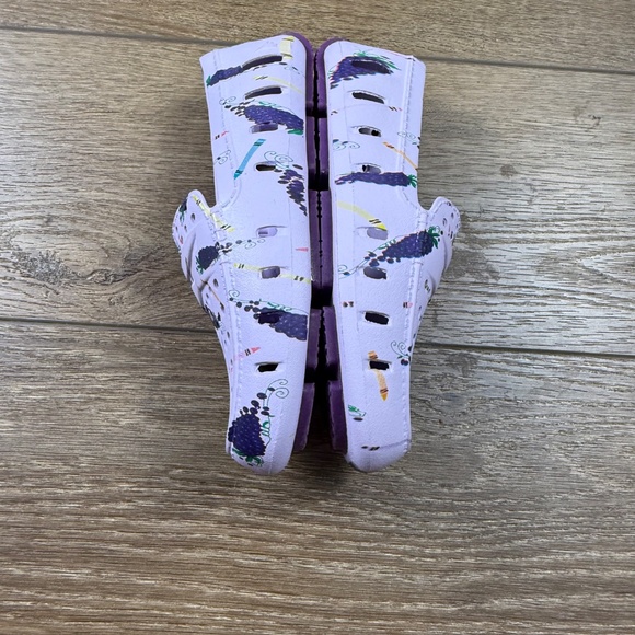 Floafers Prodigy x Crayola Silly Scents Grape Purple Youth sz 1 Slip On Loafer - Picture 4 of 8